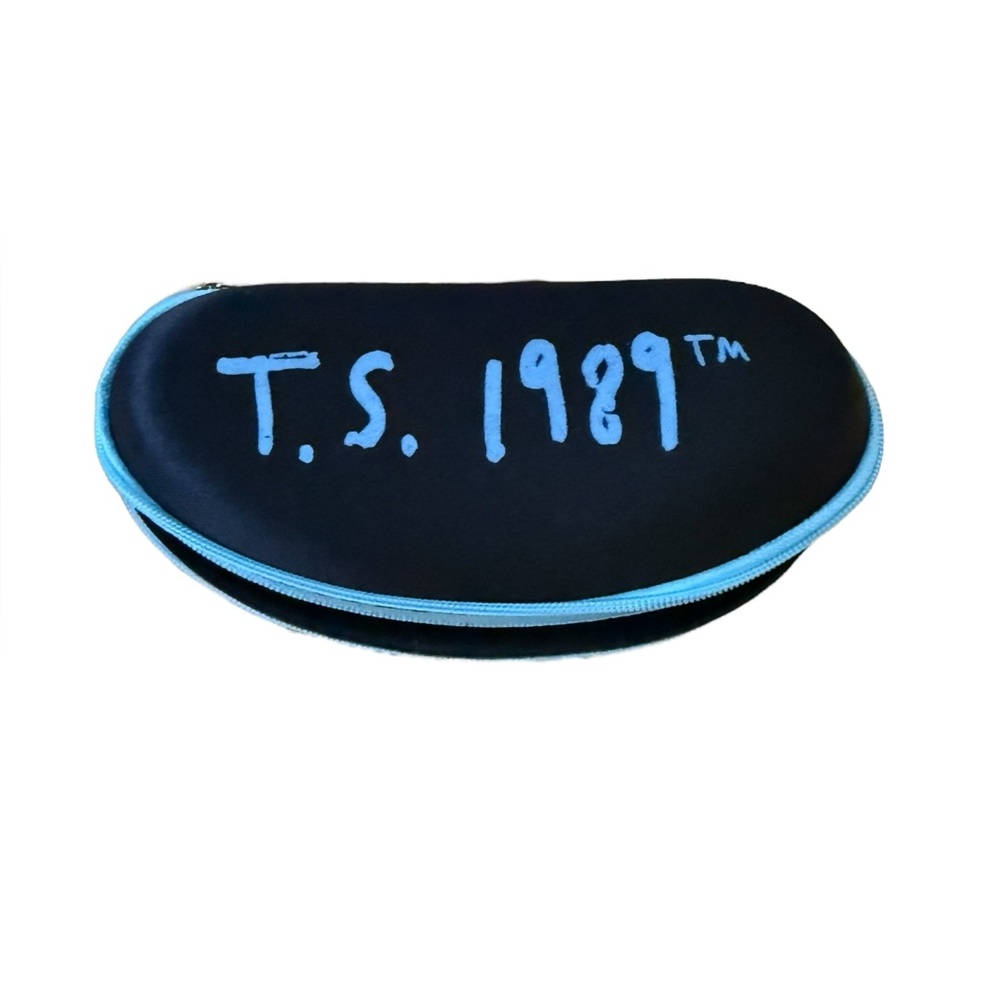 Taylor Swift “1989” Eyeglass/Sunglass Hard Shell Case – Blue & Black